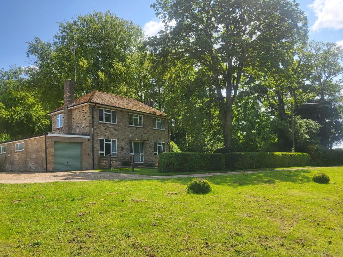 The Farmhouse - Linton Horseheath Vila Exterior foto